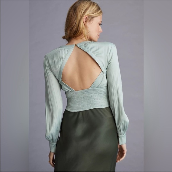 Anthropologie green cropped blouse - Picture 2 of 9